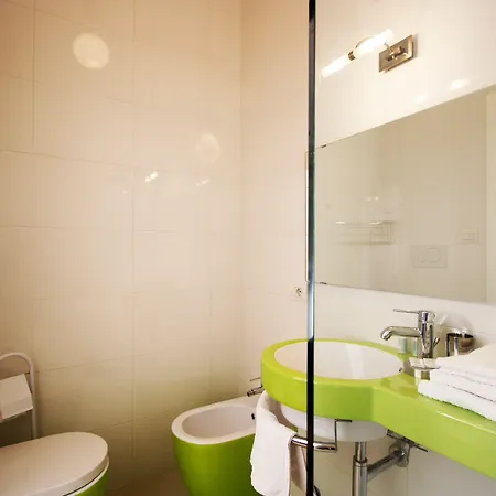 Capri Inn לינה וארוחת בוקר