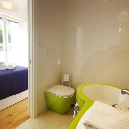 Capri Inn 4* קאפרי