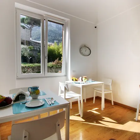 Bed & Breakfast Capri Inn 4*