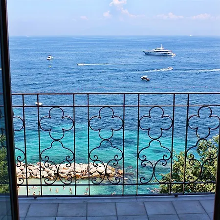 Capri Inn Nocleg ze śniadaniem Capri