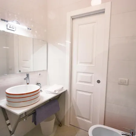 Capri Inn לינה וארוחת בוקר קאפרי