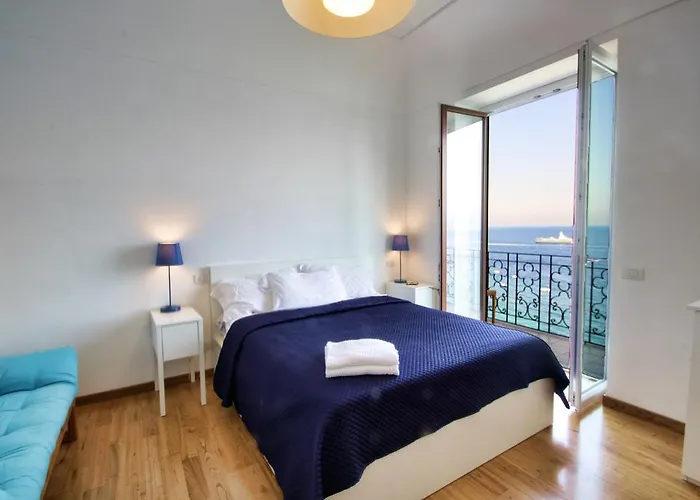 Capri Inn לינה וארוחת בוקר