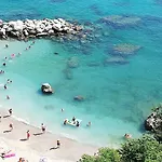 Capri Inn Bed and Breakfast